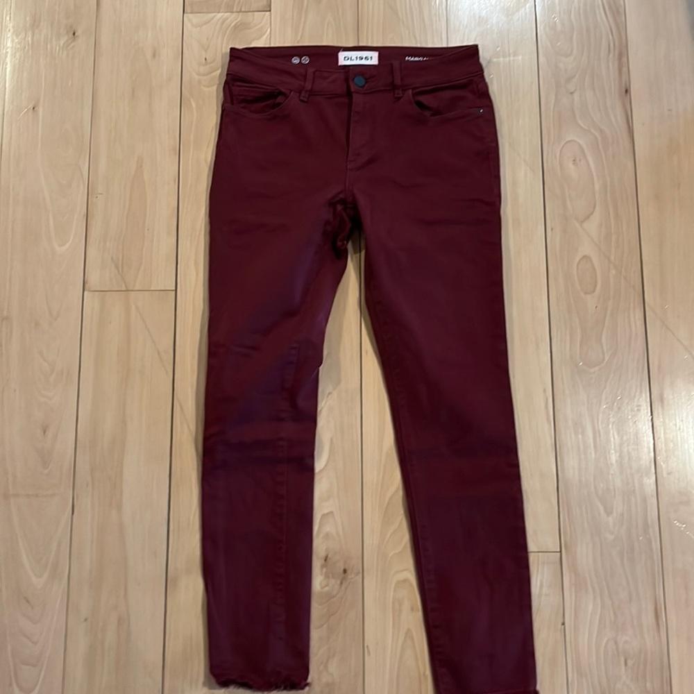 💫DL 1961 Mauroon Jeans size 27 ⭐️